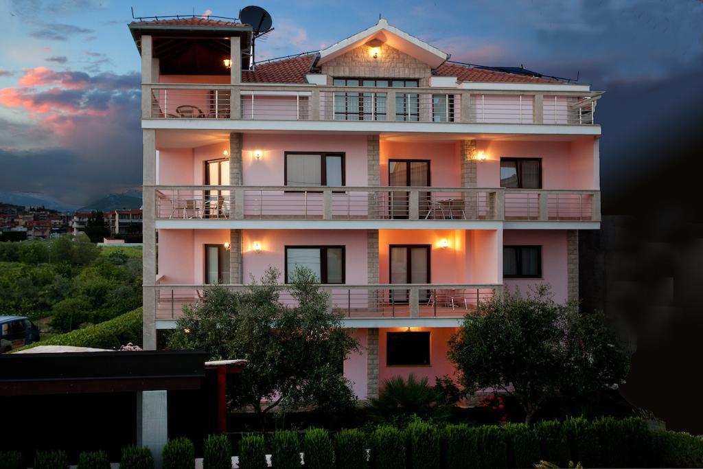 Villa Стобрек Экстерьер фото