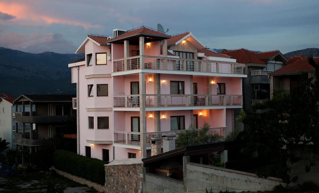 Villa Стобрек Экстерьер фото