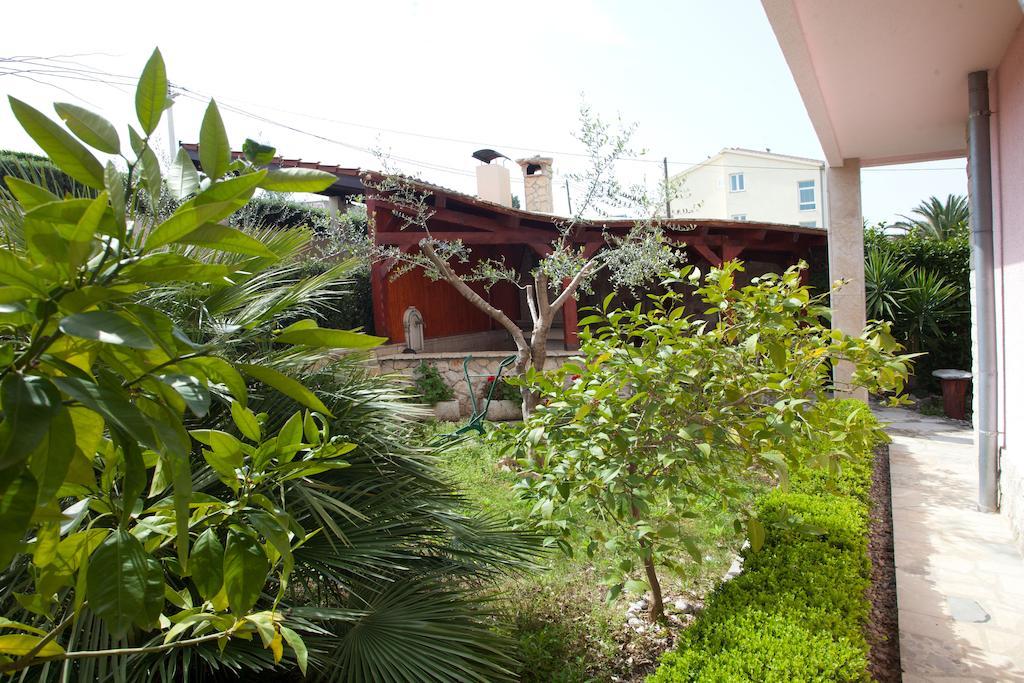 Villa Стобрек Экстерьер фото